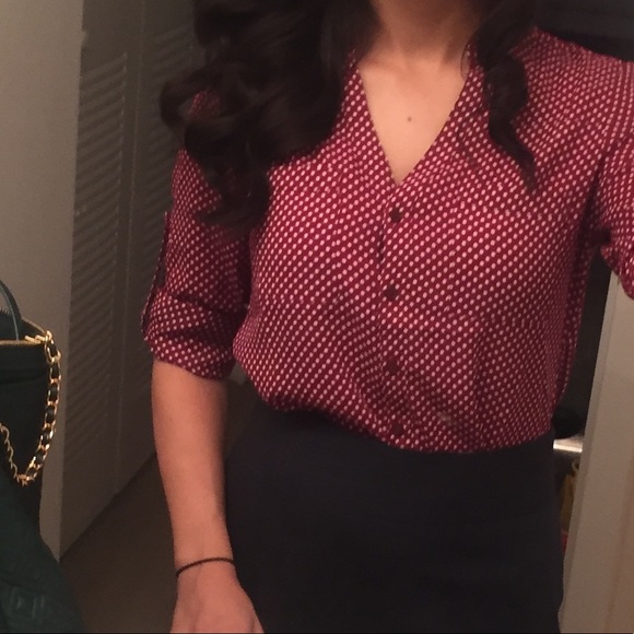 EXPRESS Polka Dot Blouse 💋 - Picture 4 of 4